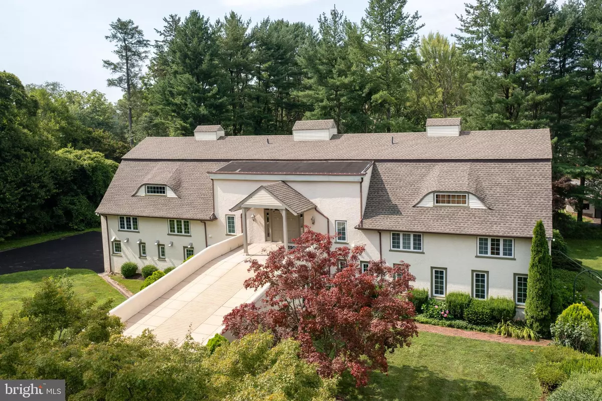 Wilmington, DE 19807,208 HAYSTACK LN