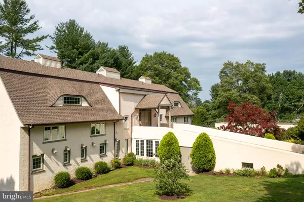 Wilmington, DE 19807,208 HAYSTACK LN