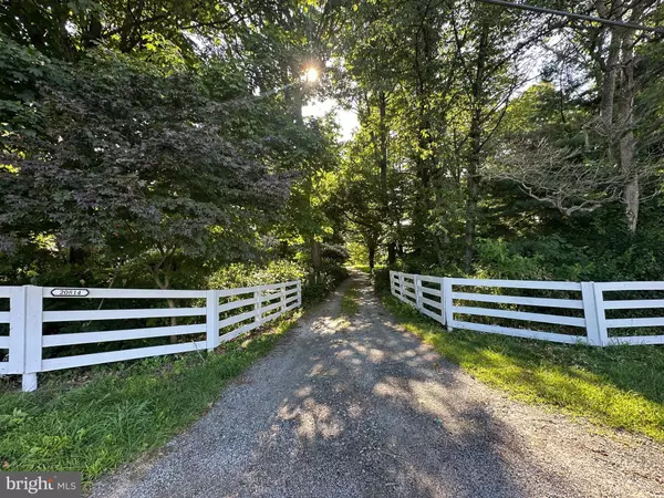 Parkton, MD 21120,20814 YORK RD