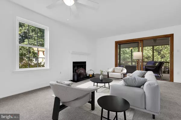 Elkridge, MD 21075,7922 RED BARN WAY