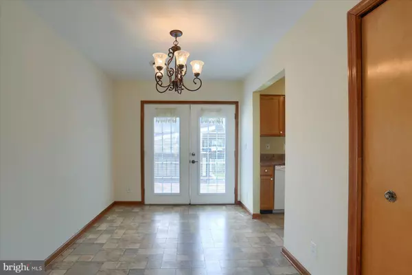 Enola, PA 17025,71 SOUTHMONT DR