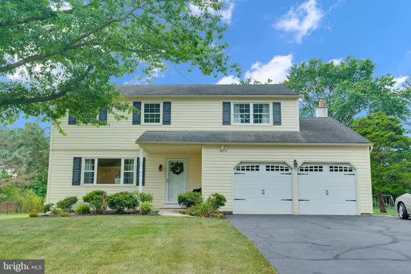 912 POWDERHORN DR, Lansdale, PA 19446