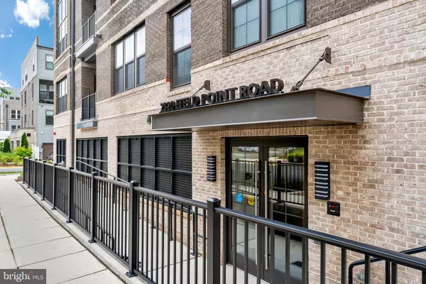 Herndon, VA 20171,2320 FIELD POINT RD #4-408