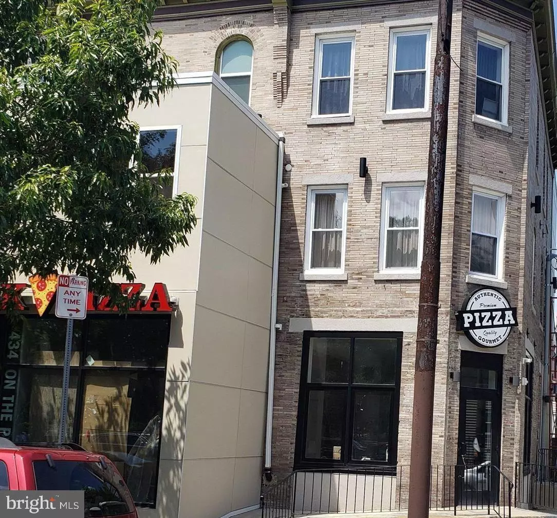 Philadelphia, PA 19143,434 S 52ND ST #3F