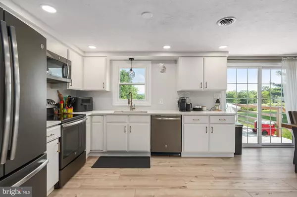 Manchester, PA 17345,1080 CONEWAGO CREEK RD