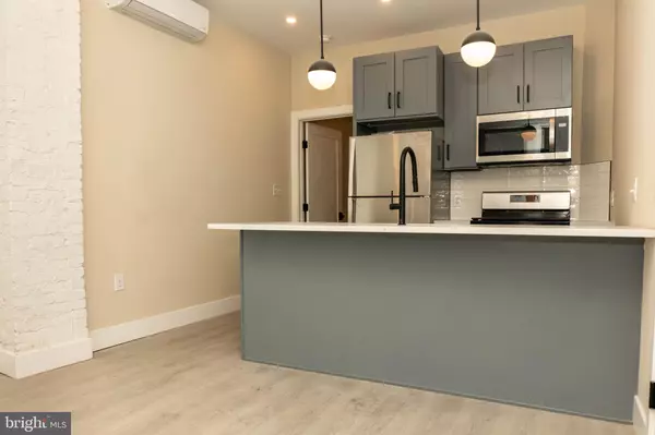 223 S 44TH ST #1R, Philadelphia, PA 19104