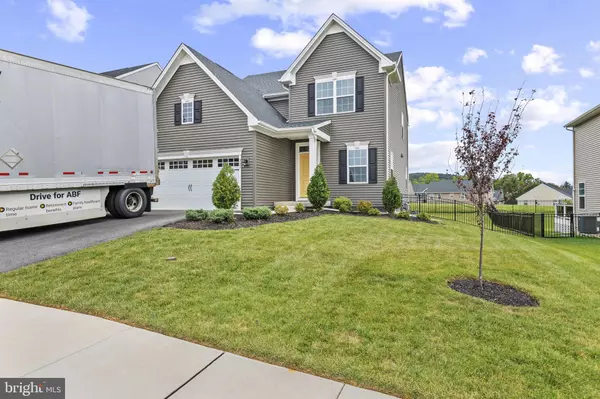 225 CHADSWORTH WAY, York, PA 17402