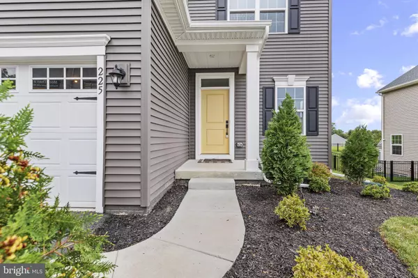 York, PA 17402,225 CHADSWORTH WAY