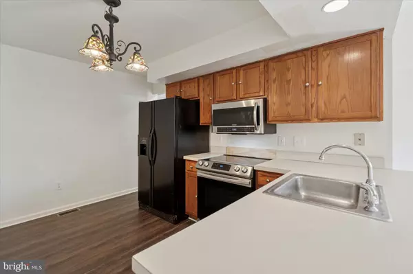Souderton, PA 18964,208 PARKVIEW DR