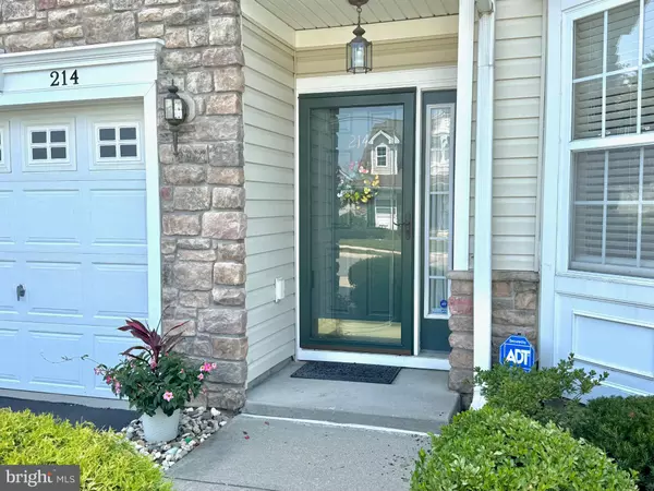 Blandon, PA 19510,214 VILLAGE DR