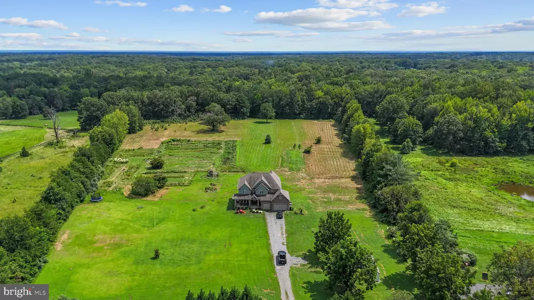 7099 ROGUES RD, Nokesville, VA 20181