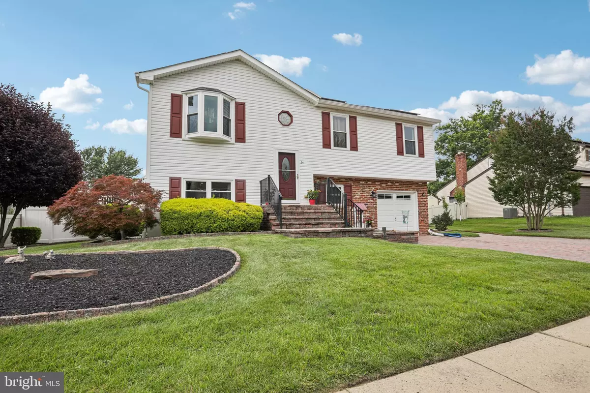 Voorhees, NJ 08043,24 BROOKSTONE DR