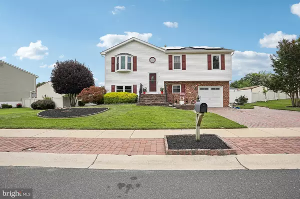 Voorhees, NJ 08043,24 BROOKSTONE DR