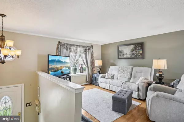 Voorhees, NJ 08043,24 BROOKSTONE DR