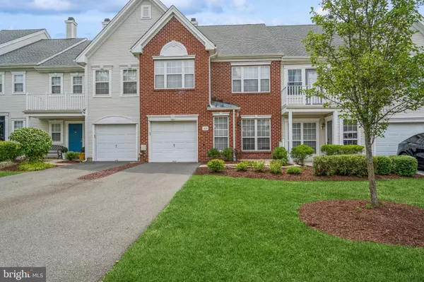 Pennington, NJ 08534,404 AMBERLEIGH DR