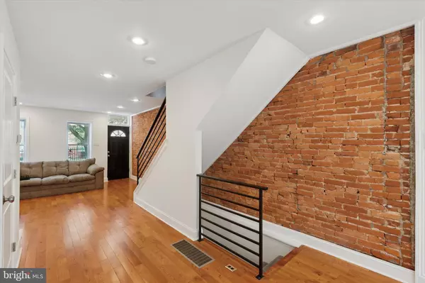 Philadelphia, PA 19146,1415 S MOLE ST