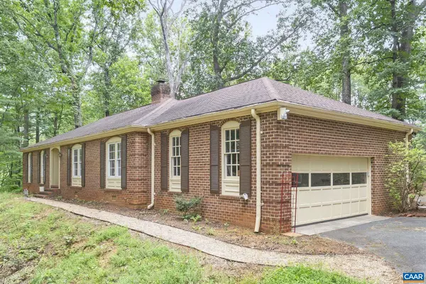 1211 LANETOWN RD, Crozet, VA 22932