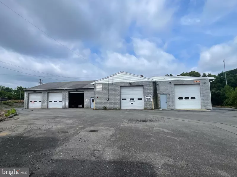 0 WESTERN, Temple, PA 19560
