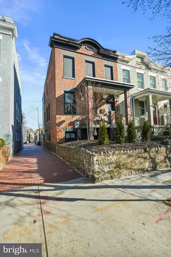 Washington, DC 20002,1410 C ST NE