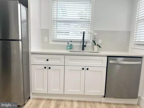Oaklyn, NJ 08107,517 NEWTON AVE #A