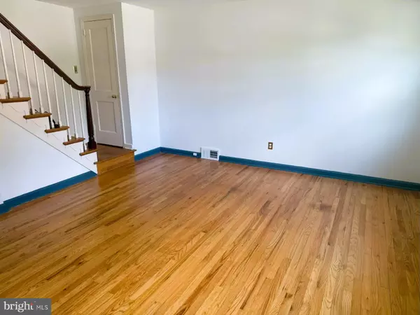 Newark, DE 19711,5 FERNCLIFF RD