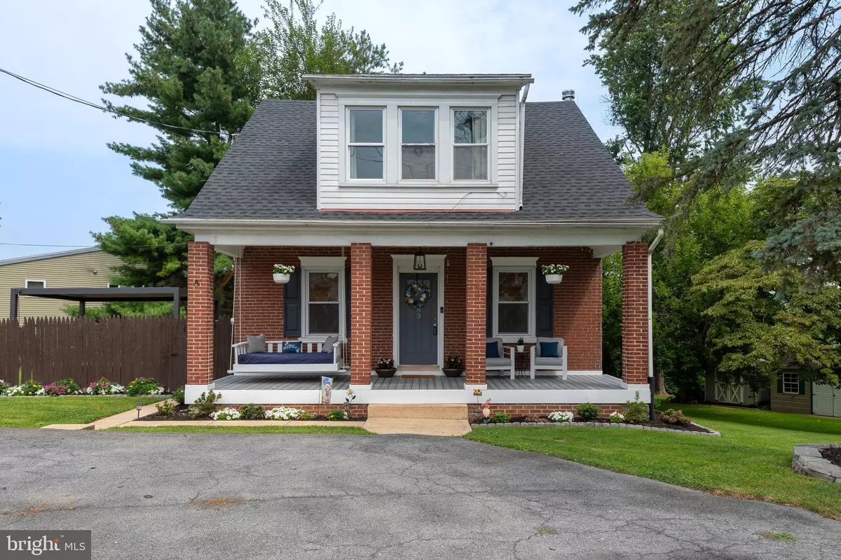 Lancaster, PA 17603,683 FAIRVIEW AVE