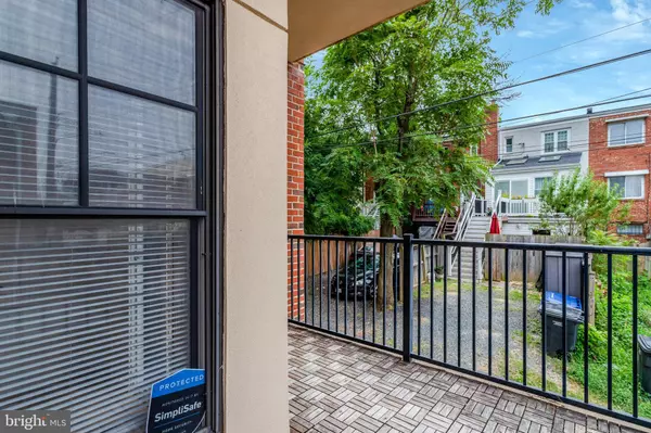 Alexandria, VA 22305,181 E REED AVE #204
