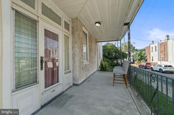 Philadelphia, PA 19120,222 W TABOR RD