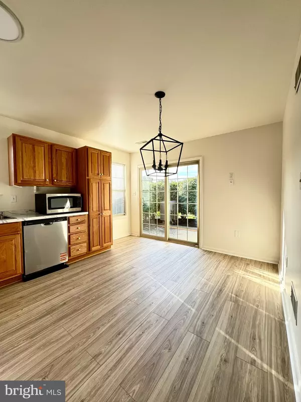 Lancaster, PA 17602,39 ACORN BLVD