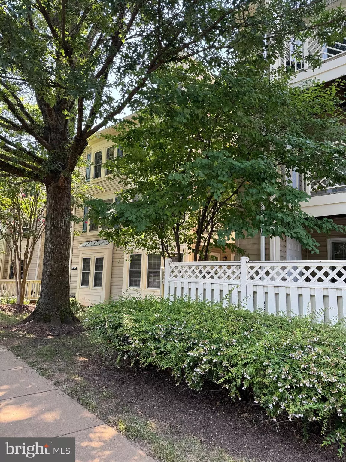 Fairfax, VA 22033,12217 FAIRFIELD HOUSE DR #102A