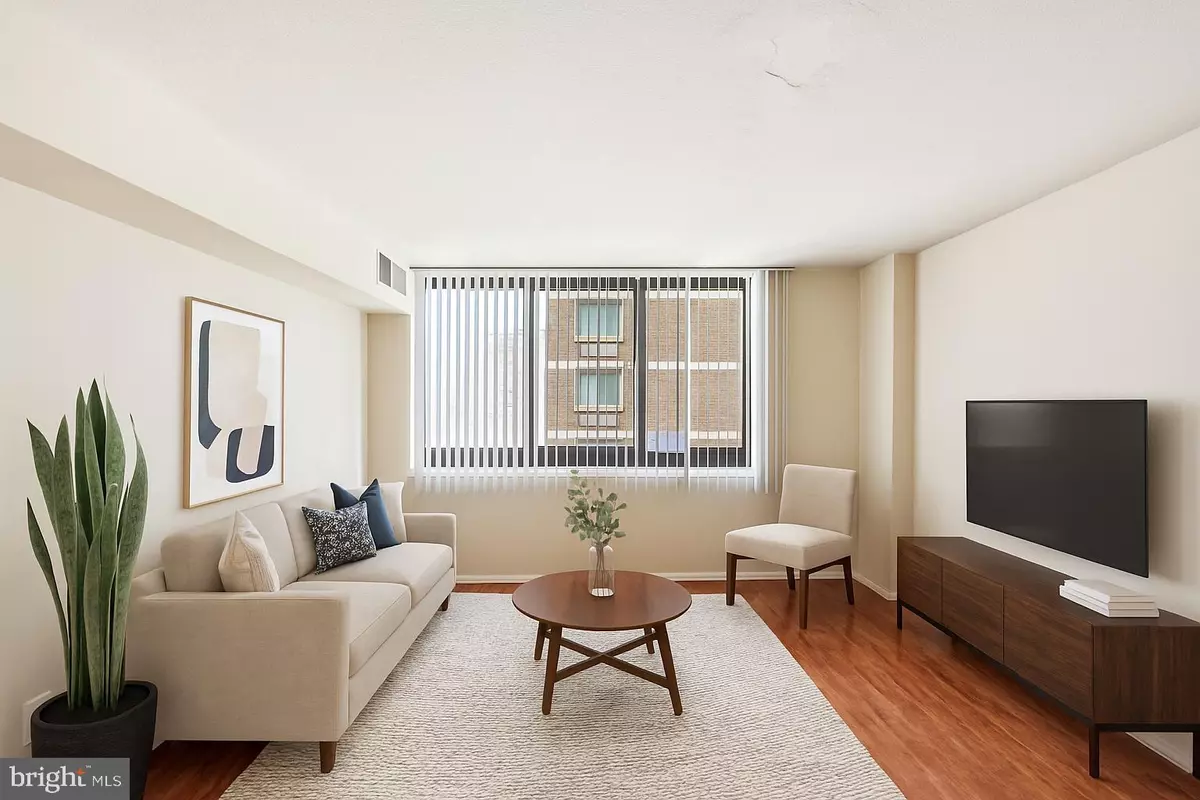 Philadelphia, PA 19102,1420 LOCUST ST #28H