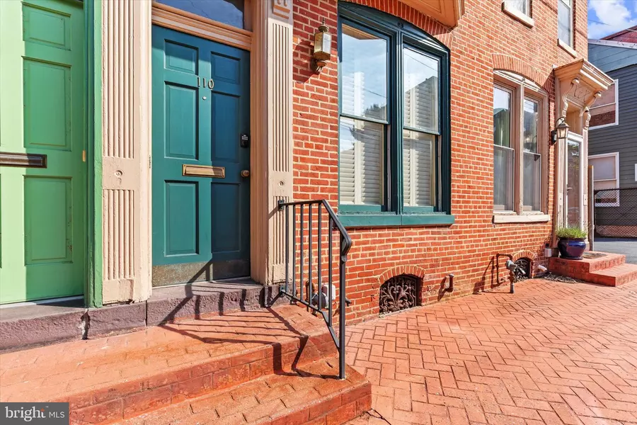 110 HERR ST, Harrisburg, PA 17102