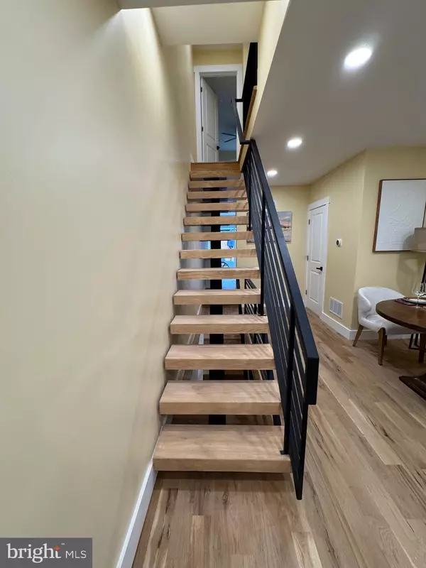 Philadelphia, PA 19125,2548 KERN ST