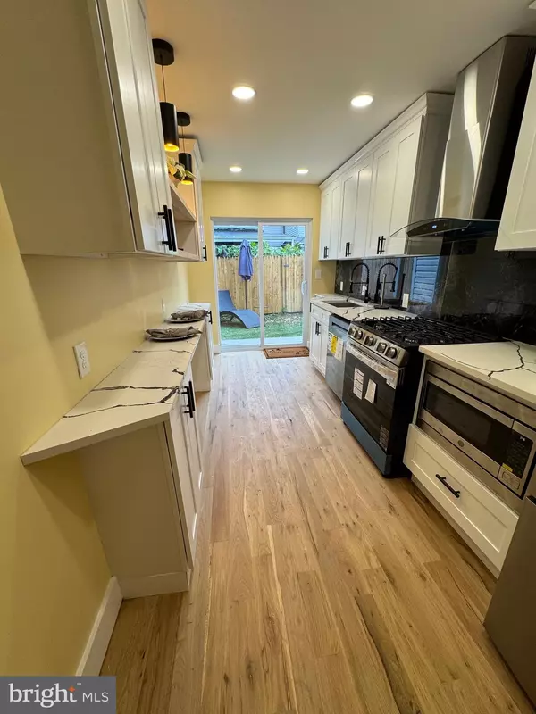 Philadelphia, PA 19125,2548 KERN ST