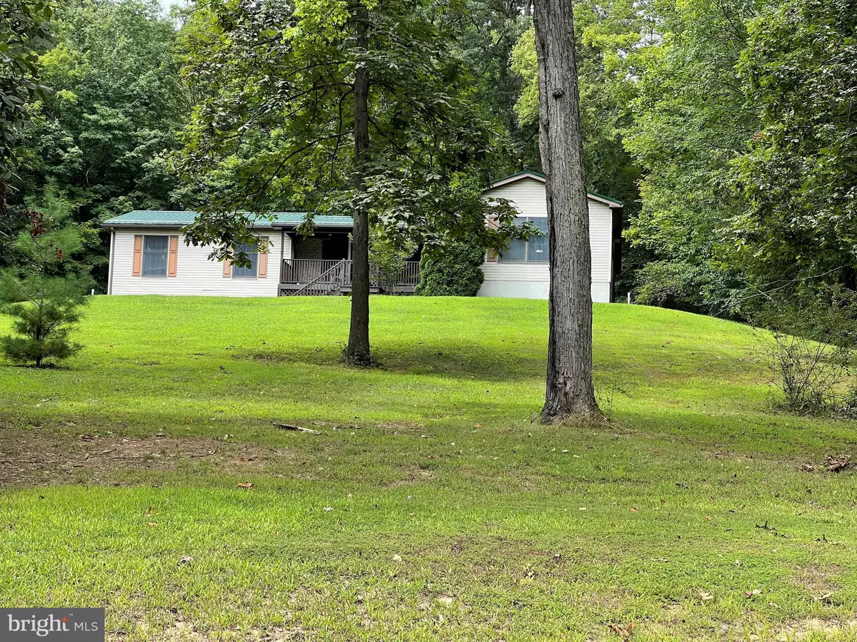 Mifflintown, PA 17059,250 OAK LN