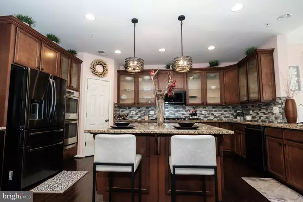 Waldorf, MD 20603,9800 LEIGHLAND CT