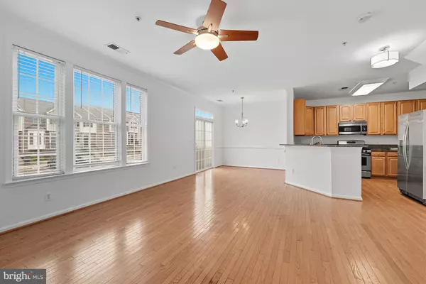 Fairfax, VA 22033,4651 RED ADMIRAL WAY #157