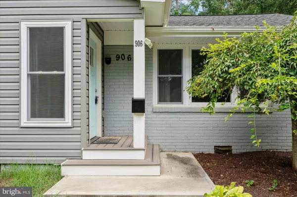 Herndon, VA 20170,906 MONROE ST