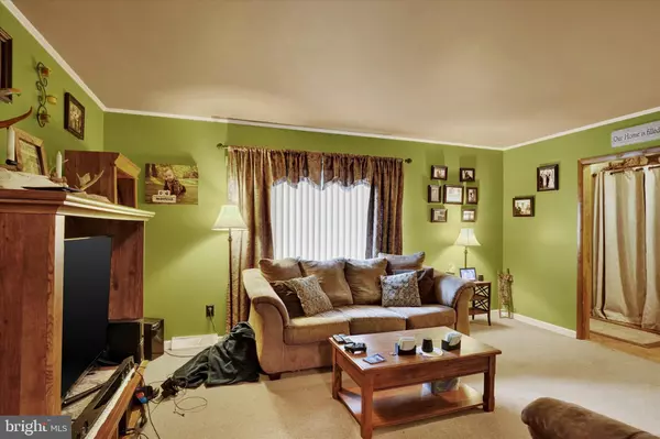 York, PA 17408,1585 CHURCH RD