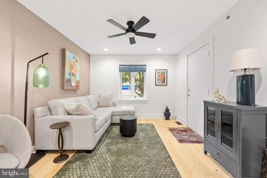 2123 CHRISTIAN ST #A, Philadelphia, PA 19146