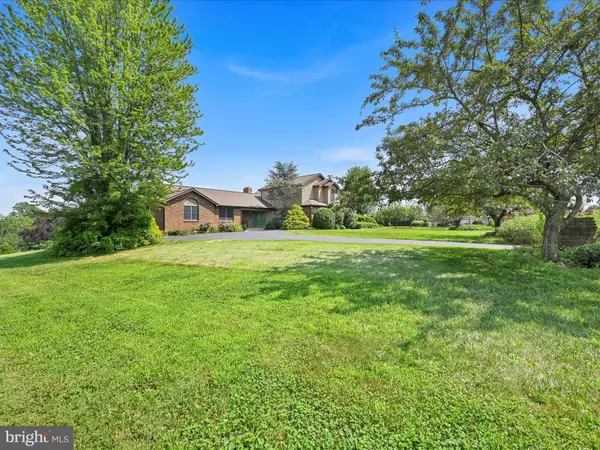 Schuylkill Haven, PA 17972,672 SCHUYLKILL MOUNTAIN ROAD