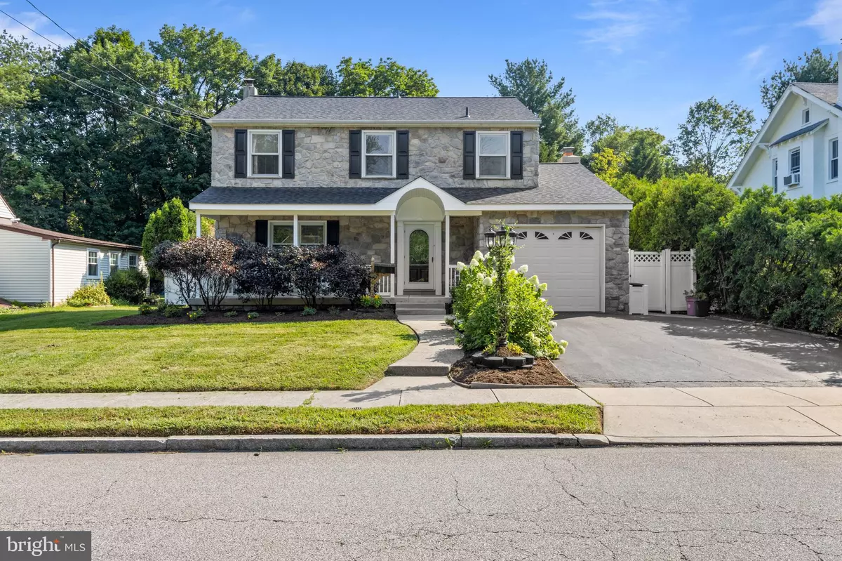 Swarthmore, PA 19081,403 HAVERFORD PL