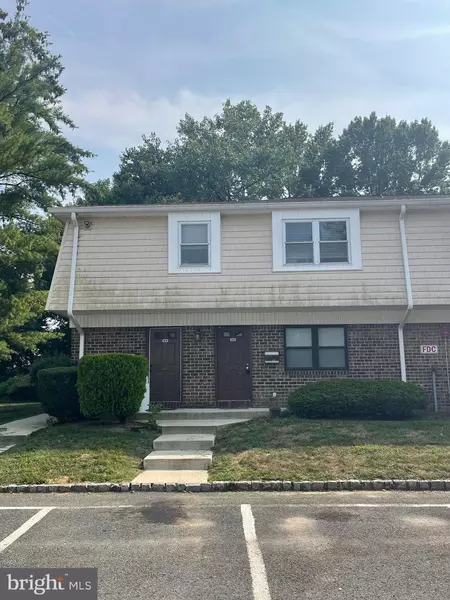 615 SILVER CT, Hamilton, NJ 08690