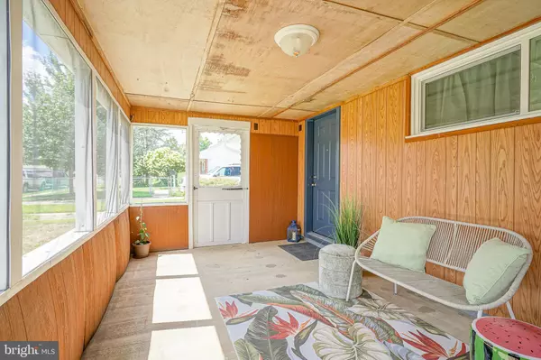 Maple Shade, NJ 08052,419 RUTH AVE