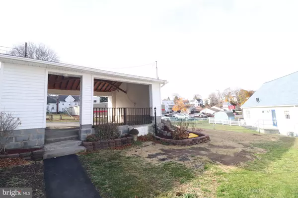 Frackville, PA 17931,110 N LEHIGH AVE #B