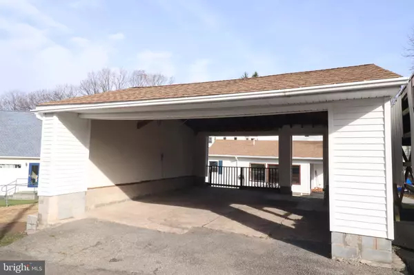 Frackville, PA 17931,110 N LEHIGH AVE #B