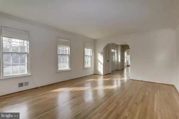 Potomac, MD 20854,10805 KIRKWALL TER
