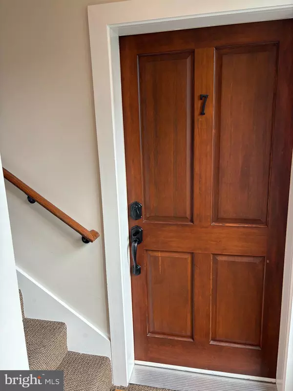 Washington, DC 20007,4004 EDMUNDS ST NW #7