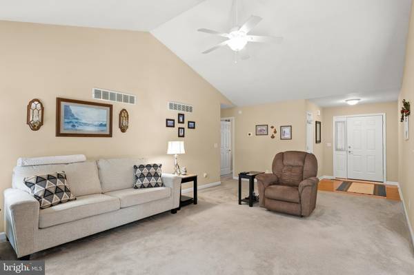 Seaford, DE 19973,120 BELLE AYRE DR