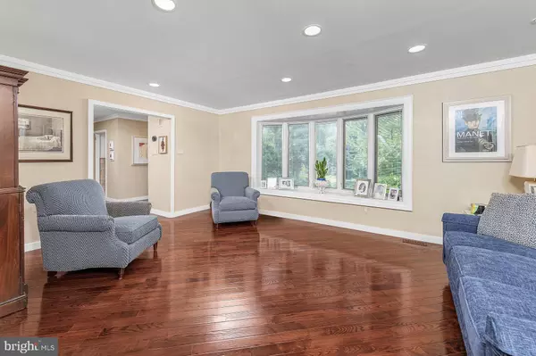 Cherry Hill, NJ 08003,508 TEAROSE LN